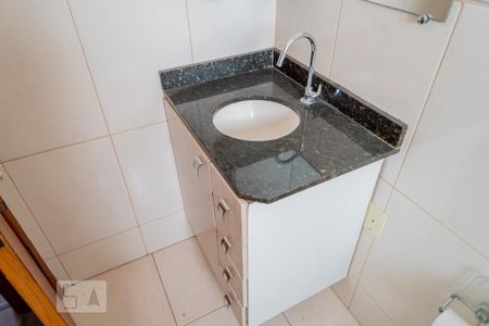 Casa de condomínio para alugar com 109m², 2 quartos e 3 vagasPia