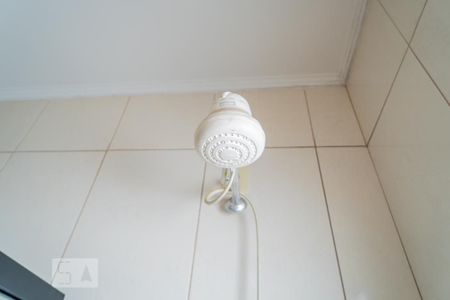 Casa de condomínio para alugar com 109m², 2 quartos e 3 vagasChuveiro