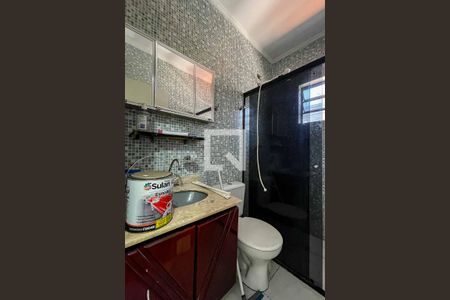 Casa à venda com 182m², 4 quartos e 3 vagasBanheiro Social 1