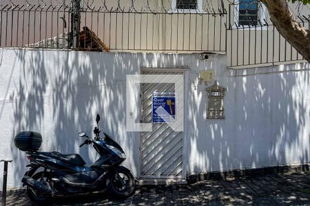 Casa à venda com 182m², 4 quartos e 3 vagasFachada