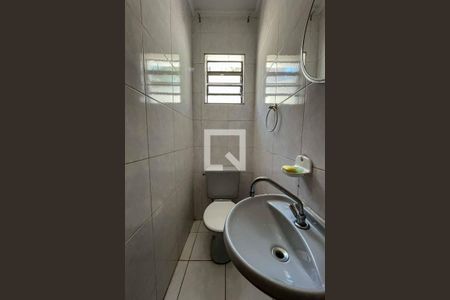 Casa à venda com 182m², 4 quartos e 3 vagasBanheiro Social 2