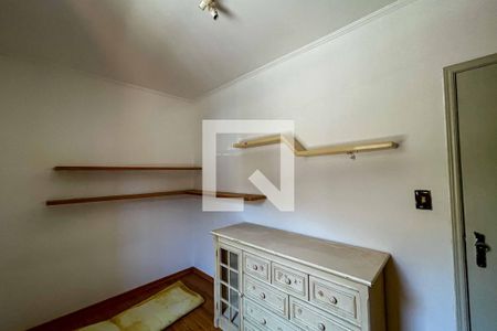 Casa à venda com 182m², 4 quartos e 3 vagasQuarto 2