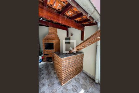 Casa à venda com 182m², 4 quartos e 3 vagasChurrasqueira