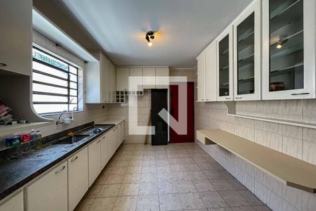 Casa à venda com 182m², 4 quartos e 3 vagasCozinha