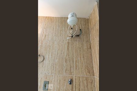 Banheiro de kitnet/studio para alugar com 1 quarto, 27m² em Vila Buarque, São Paulo