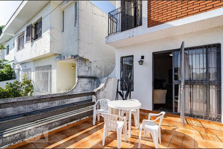 Varanda de casa à venda com 3 quartos, 137m² em Vila Madalena, São Paulo