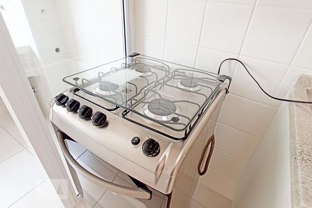 Apartamento para alugar com 50m², 1 quarto e 1 vagaDetalhe cozinha - Fogão
