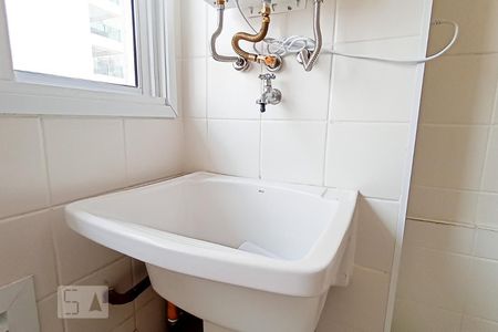 Apartamento para alugar com 50m², 1 quarto e 1 vagaDetalhe área de serviço - Tanque