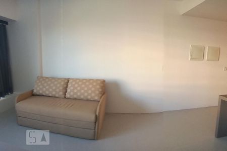 Sala de kitnet/studio para alugar com 1 quarto, 38m² em Praia de Belas, Porto Alegre