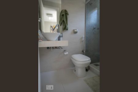 Casa de condomínio à venda com 500m², 4 quartos e 2 vagasBanheiro Suite 2