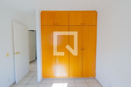 Apartamento para alugar com 65m², 3 quartos e sem vaga Apartamento para alugar com 65m², 3 quartos e sem vagaQuarto 2 - Armários