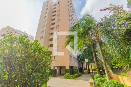 Apartamento para alugar com 65m², 3 quartos e sem vaga Apartamento para alugar com 65m², 3 quartos e sem vagaFachada do bloco