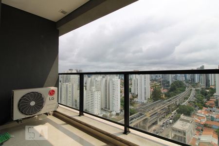 Apartamento para alugar com 38m², 1 quarto e 1 vagaVaranda