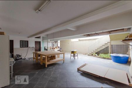 Casa à venda com 313m², 3 quartos e 3 vagas Casa à venda com 313m², 3 quartos e 3 vagasGaragem