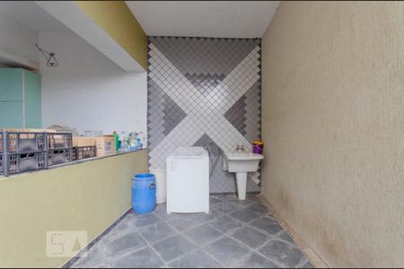 Casa à venda com 313m², 3 quartos e 3 vagas Casa à venda com 313m², 3 quartos e 3 vagasÁrea de Serviço