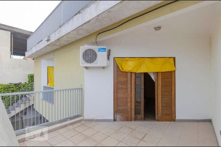 Casa à venda com 313m², 3 quartos e 3 vagas Casa à venda com 313m², 3 quartos e 3 vagasSacada Suíte