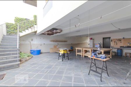 Casa à venda com 313m², 3 quartos e 3 vagas Casa à venda com 313m², 3 quartos e 3 vagasGaragem