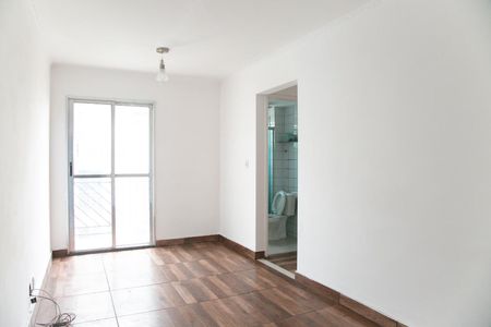 Sala de apartamento à venda com 2 quartos, 48m² em Vila Carmosina, São Paulo