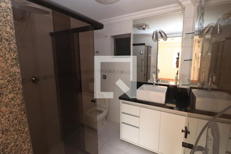 Apartamento à venda com 104m², 3 quartos e 1 vagaBanheiro da Suíte