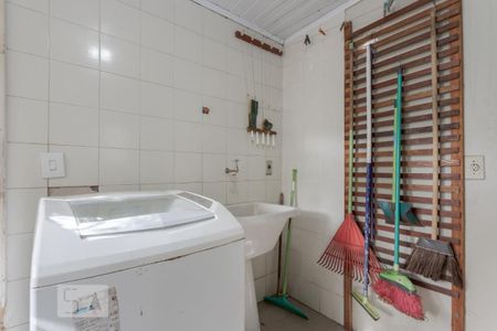 Casa à venda com 359m², 1 quarto e 1 vagaÁrea de Serviço