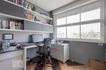 Quarto de casa à venda com 1 quarto, 359m² em Petrópolis, Porto Alegre