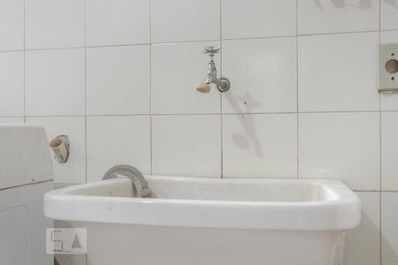 Casa à venda com 359m², 1 quarto e 1 vagaÁrea de Serviço