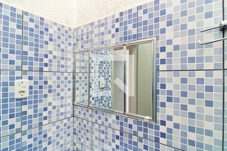 Casa para alugar com 98m², 2 quartos e 1 vaga Casa para alugar com 98m², 2 quartos e 1 vagaBanheiro