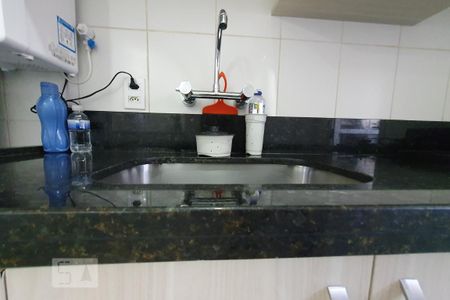 Apartamento à venda com 53m², 2 quartos e 1 vaga Apartamento à venda com 53m², 2 quartos e 1 vagaDetalhe Pia Cozinha