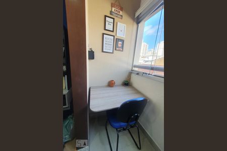 Apartamento à venda com 53m², 2 quartos e 1 vaga Apartamento à venda com 53m², 2 quartos e 1 vagaVaranda