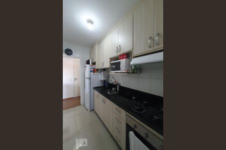 Apartamento à venda com 53m², 2 quartos e 1 vaga Apartamento à venda com 53m², 2 quartos e 1 vagaCozinha