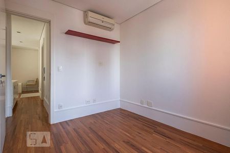Apartamento para alugar com 156m², 3 quartos e 4 vagasSuíte 3