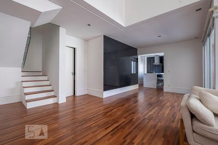 Apartamento para alugar com 156m², 3 quartos e 4 vagasSala