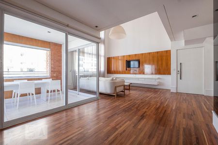 Apartamento para alugar com 156m², 3 quartos e 4 vagasSala