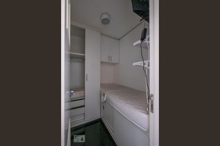 Apartamento para alugar com 156m², 3 quartos e 4 vagasÁrea de Serviço - Quarto