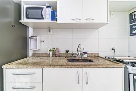 Apartamento à venda com 64m², 2 quartos e 1 vagaCozinha - Torneira