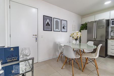Detalhe Sala de apartamento à venda com 2 quartos, 64m² em Jacarepaguá, Rio de Janeiro
