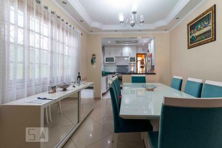 Casa à venda com 180m², 3 quartos e 2 vagasSala de Jantar