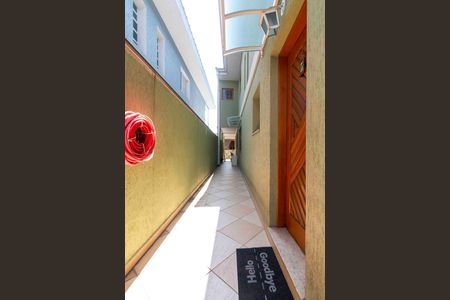 Casa à venda com 180m², 3 quartos e 2 vagasCorredor Externo