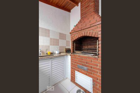 Casa à venda com 180m², 3 quartos e 2 vagasÁrea Gourmet