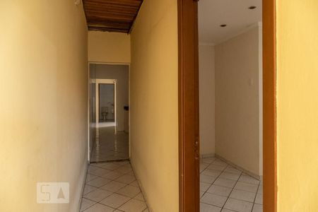 Casa para alugar com 90m², 2 quartos e 2 vagas Casa para alugar com 90m², 2 quartos e 2 vagasCorredor