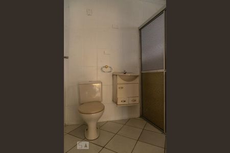 Casa para alugar com 90m², 2 quartos e 2 vagas Casa para alugar com 90m², 2 quartos e 2 vagasBanheiro