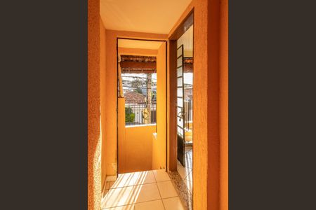 Casa para alugar com 90m², 2 quartos e 2 vagas Casa para alugar com 90m², 2 quartos e 2 vagasEntrada