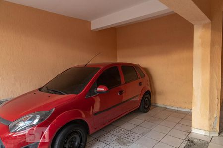 Casa para alugar com 90m², 2 quartos e 2 vagas Casa para alugar com 90m², 2 quartos e 2 vagasGaragem