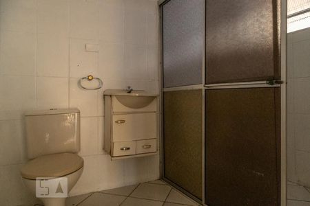 Casa para alugar com 90m², 2 quartos e 2 vagas Casa para alugar com 90m², 2 quartos e 2 vagasBanheiro