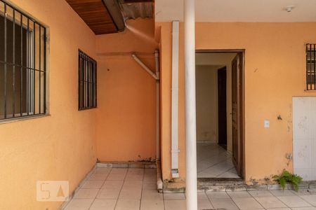 Casa para alugar com 90m², 2 quartos e 2 vagas Casa para alugar com 90m², 2 quartos e 2 vagasQuintal
