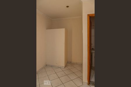 Casa para alugar com 90m², 2 quartos e 2 vagas Casa para alugar com 90m², 2 quartos e 2 vagasSuíte