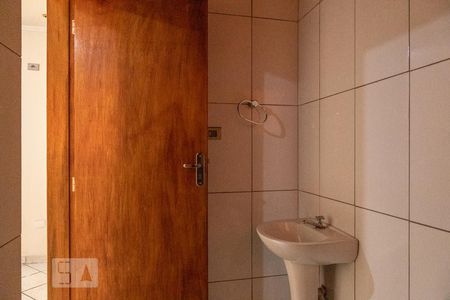 Casa para alugar com 90m², 2 quartos e 2 vagas Casa para alugar com 90m², 2 quartos e 2 vagasBanheiro da Suíte