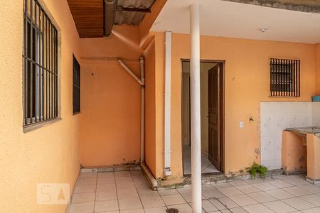 Casa para alugar com 90m², 2 quartos e 2 vagas Casa para alugar com 90m², 2 quartos e 2 vagasQuintal