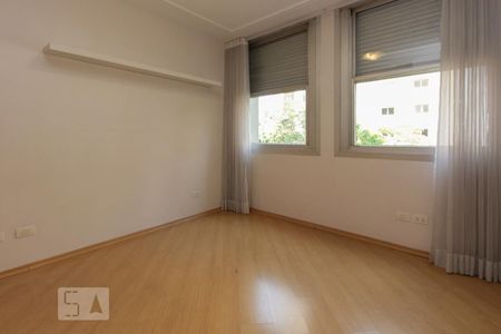Apartamento para alugar com 120m², 2 quartos e 2 vagasQuarto
