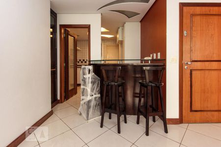 Apartamento para alugar com 120m², 2 quartos e 2 vagasCozinha - Bar